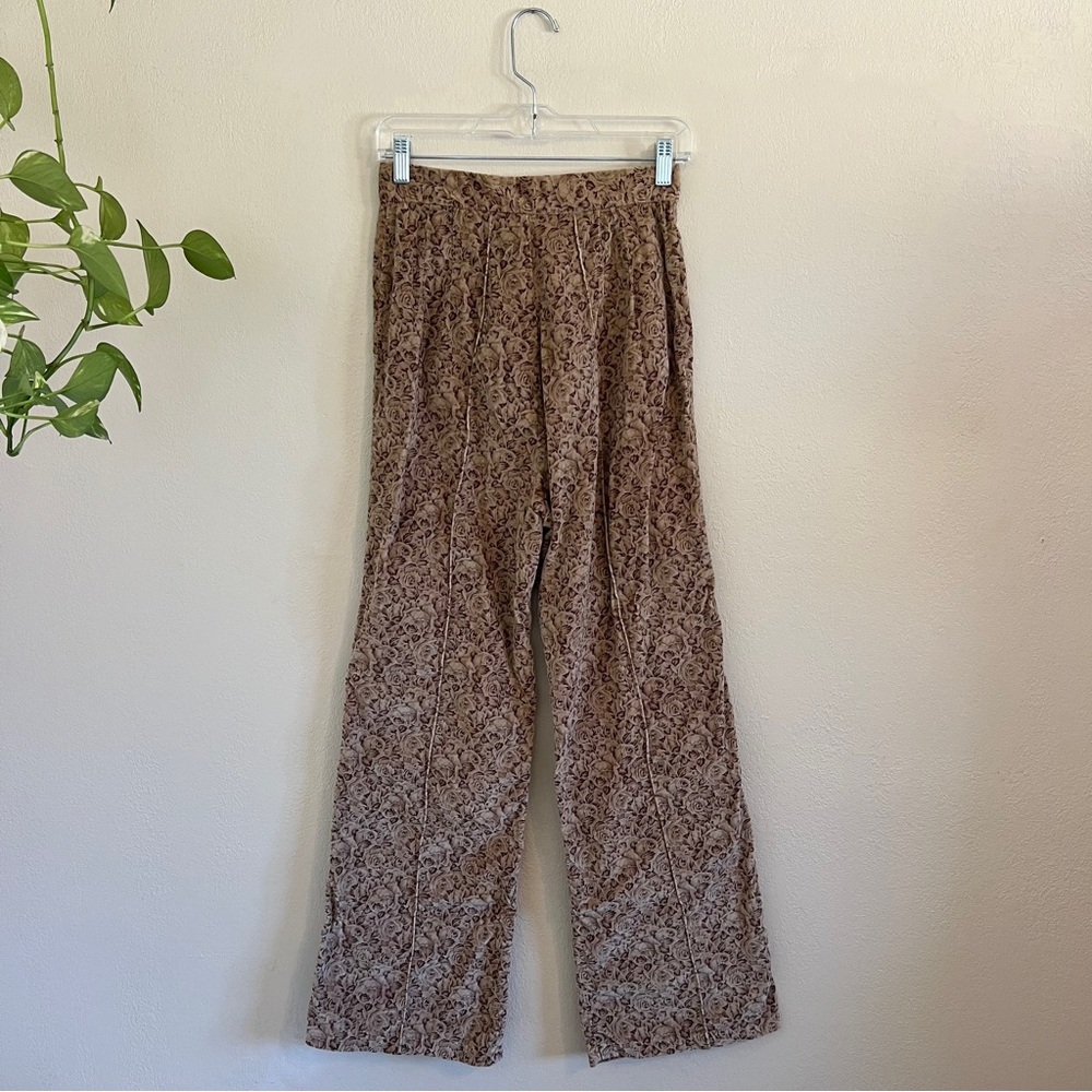 Vintage 70’s High Waisted Velvet Floral Pants - Picture 6 of 14